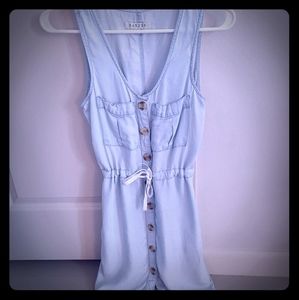 Light denim dress with tie string